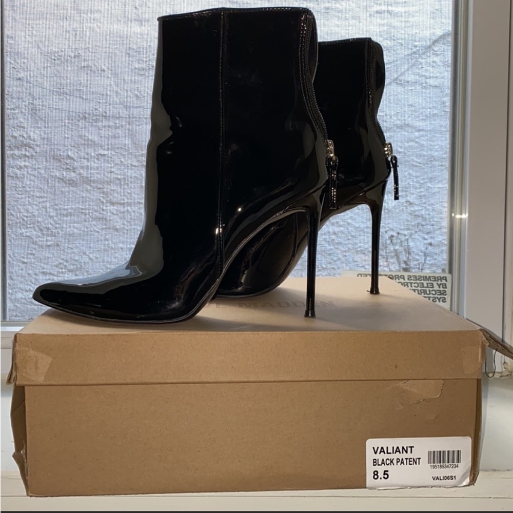 Steve Madden Boots